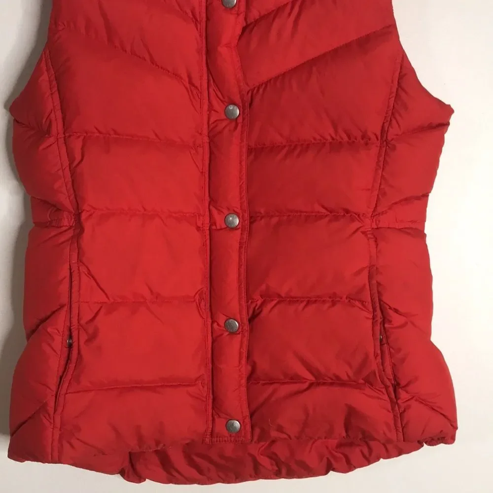 J.Crew quilted down Filled Puffer Vest Zip and Snaps Pockets Red Women size S‎